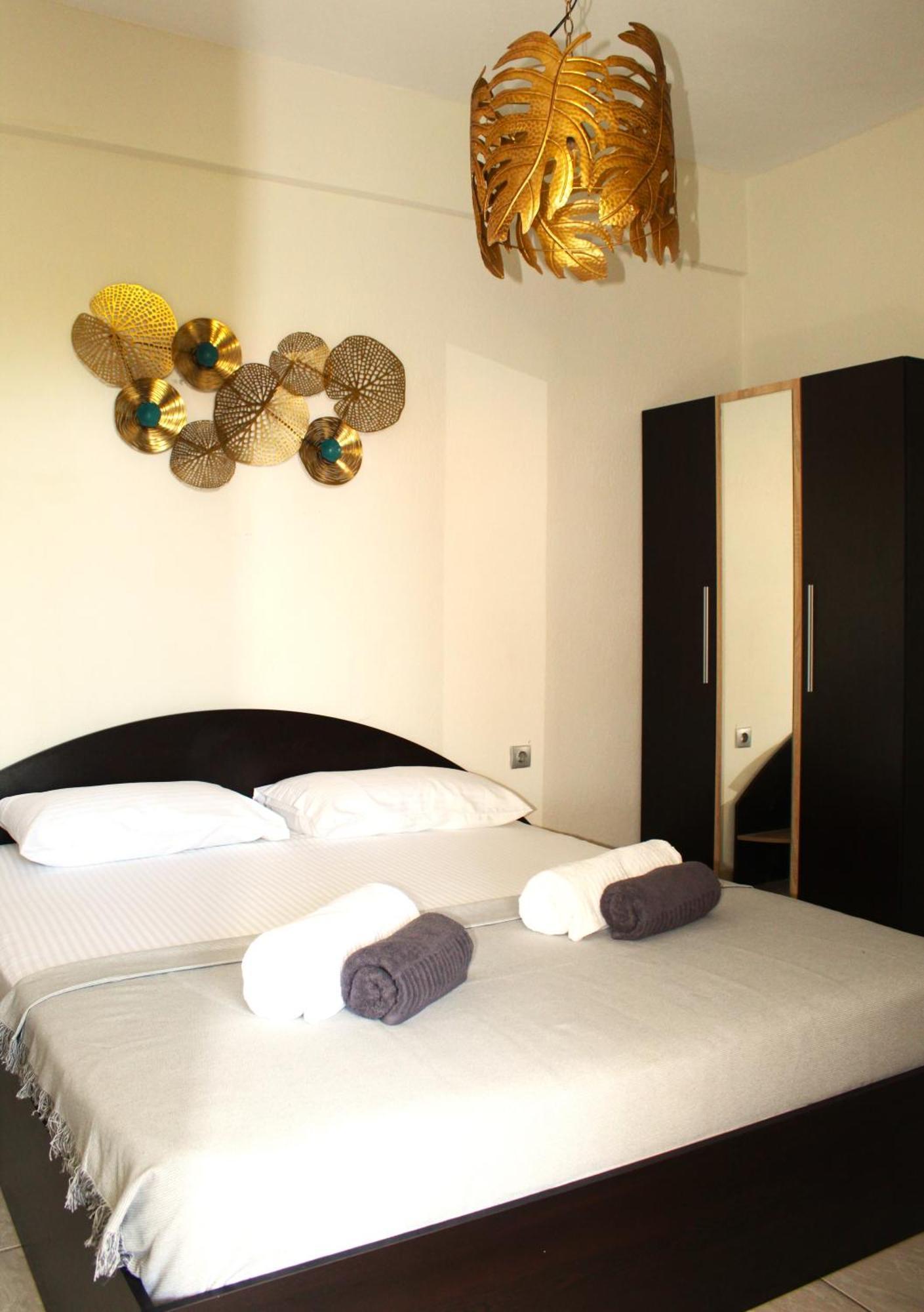 Azure Bliss Suites Nikiti  Luaran gambar